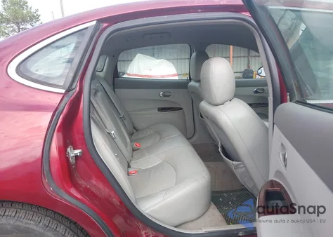 2008 Buick Lacrosse Cxl из США, поврежденный, VIN 2G4WD582X81363760